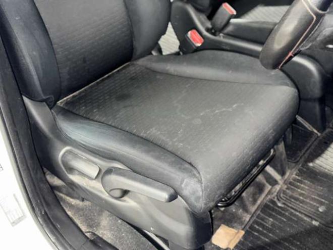 フリードスパイク1.5 G ジャストセレクション 4WD　防錆塗装4WDスマキーCDオーディオETC 1500