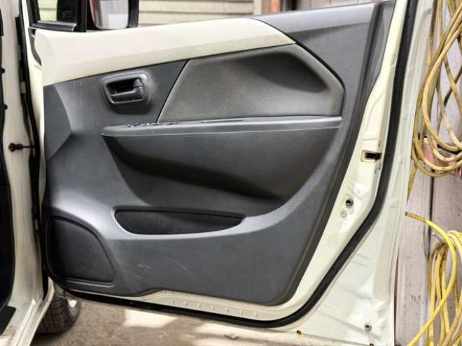 ワゴンRFX 4WD　防錆塗装4WDCDエンスタシートヒーター夏冬タイヤ 660