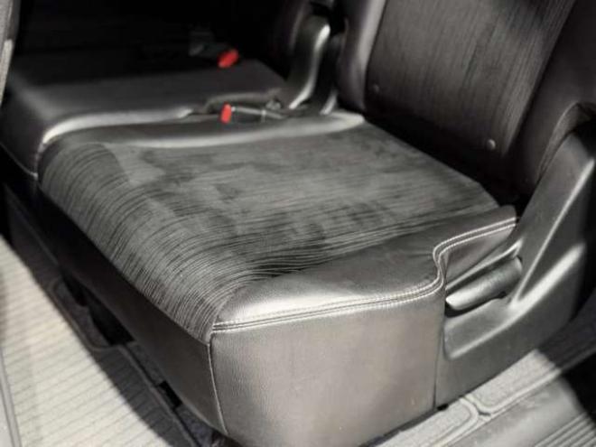 フリード1.5 G ジャストセレクション 4WD　防錆塗装4WDTVナビエンスタ 1500