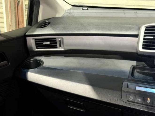 フリード1.5 G ジャストセレクション 4WD　防錆塗装4WDTVナビエンスタ 1500