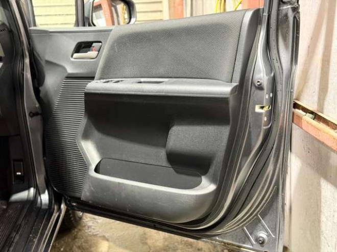 フリードスパイク1.5 G ジャストセレクション 4WD　防錆塗装4WDナビBカメETC 1500