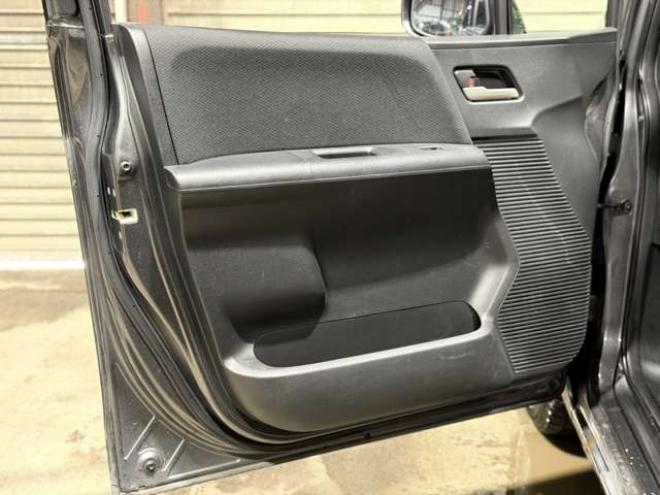 フリードスパイク1.5 G ジャストセレクション 4WD　防錆塗装4WDナビBカメETC 1500