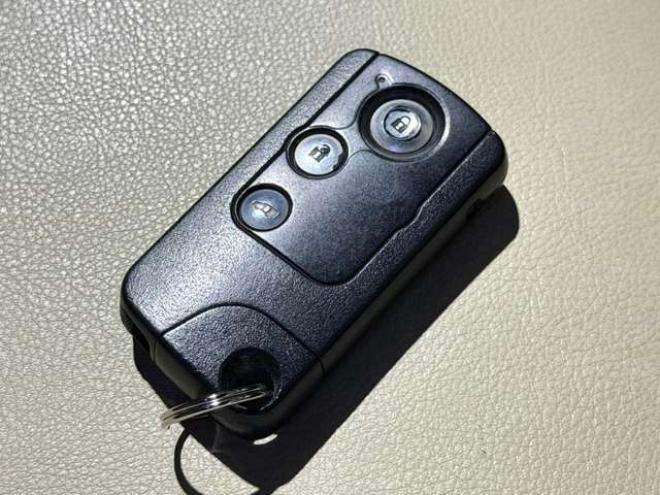 フリードスパイク1.5 G ジャストセレクション 4WD　防錆塗装4WDナビBカメETC 1500