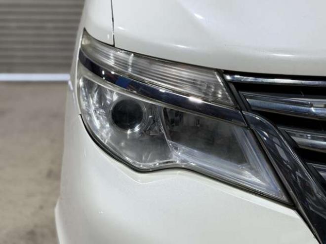 セレナ2.0 ハイウェイスター Vセレクション+Safety アドバンストセーフティ パッケージ 4WD　防錆塗装4WDTVナビBカメETC夏冬タイヤ 2000