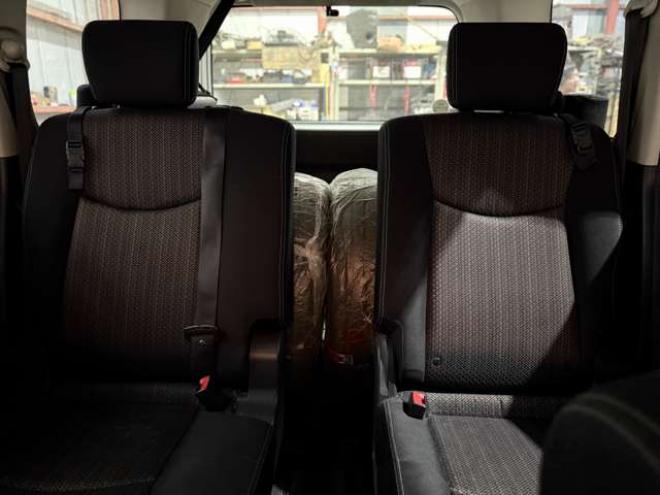 セレナ2.0 ハイウェイスター Vセレクション+Safety アドバンストセーフティ パッケージ 4WD　防錆塗装4WDTVナビBカメETC夏冬タイヤ 2000