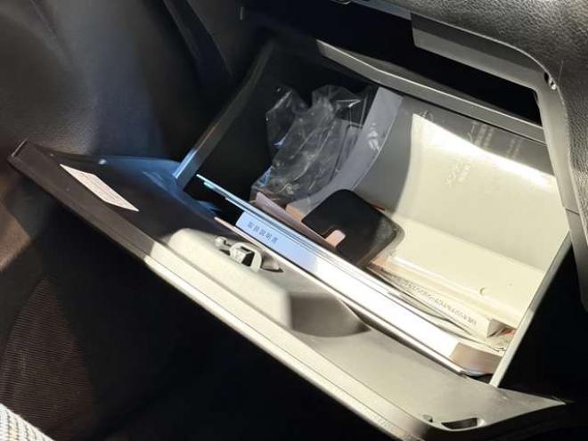 セレナ2.0 ハイウェイスター Vセレクション+Safety アドバンストセーフティ パッケージ 4WD　防錆塗装4WDTVナビBカメETC夏冬タイヤ 2000