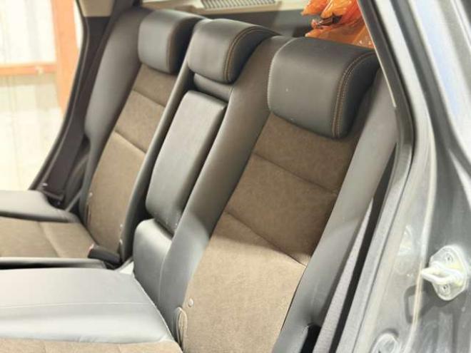 フィットシャトルハイブリッド1.3 スマートセレクション　防錆塗装TVナビエンスタ積込タイヤ 2WD 1300