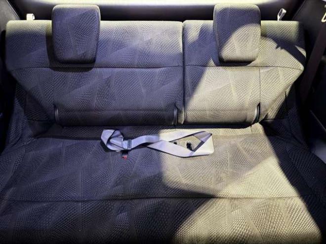 ステップワゴン2.0 スパーダ S 4WD　防錆塗装4WDワンオーナーTVナビBカメETC 2000