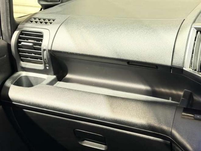 ステップワゴン2.0 スパーダ S 4WD　防錆塗装4WDワンオーナーTVナビBカメETC 2000