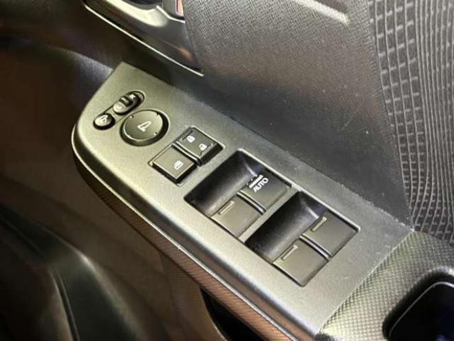 ステップワゴン2.0 スパーダ S 4WD　防錆塗装4WDワンオーナーTVナビBカメETC 2000