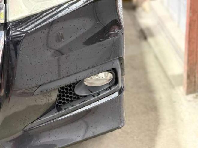 ステップワゴン2.0 スパーダ Z 4WD　防錆塗装4WDTVナビBカメ後席モニタETCエンスタ夏冬タイヤ 2000