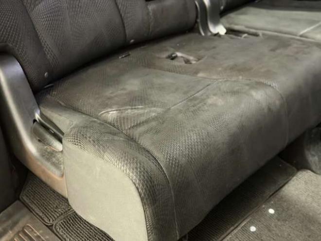 ステップワゴン2.0 スパーダ Z 4WD　防錆塗装4WDTVナビBカメ後席モニタETCエンスタ夏冬タイヤ 2000