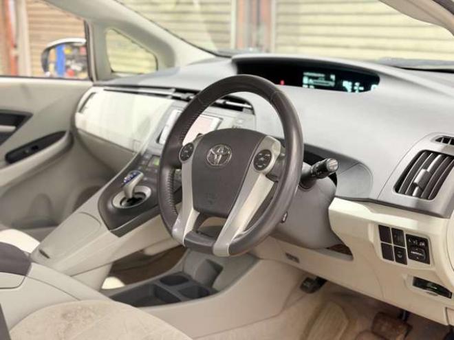 プリウス1.8 G　防錆塗装スマキーETC 2WD 1800