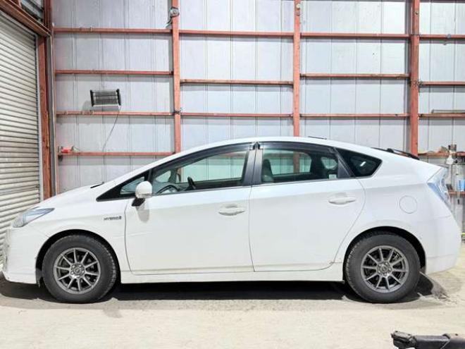 プリウス1.8 G　防錆塗装スマキーETC 2WD 1800