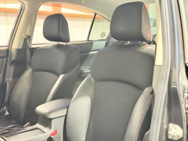 インプレッサG4 2.0 i-S 4WD　防錆塗装4WDキーレスCD 2000