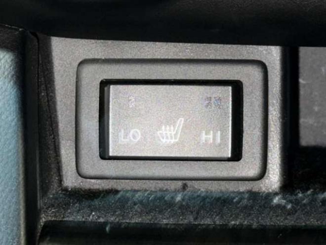 MPV2.3 23S Lパッケージ 4WD　防錆塗装ユーザー買取車4WDTVナビBカメ後席モニタエンスタ 2300