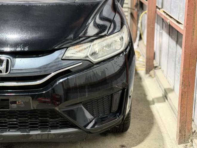 フィット1.3 13G Fパッケージ 4WD　防錆塗装4WDスマキーTVナビBカメ 1300