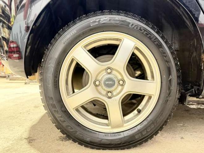 フィット1.3 13G Fパッケージ 4WD　防錆塗装4WDスマキーTVナビBカメ 1300