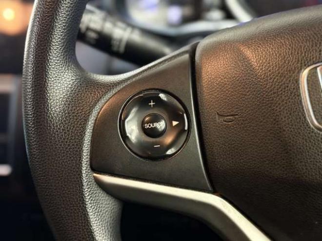 フィット1.3 13G Fパッケージ 4WD　防錆塗装4WDスマキーTVナビBカメ 1300