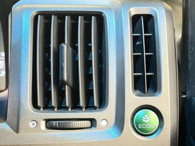 ステップワゴン2.0 スパーダ Z 4WD　防錆塗装4WDTVナビBカメエンスタ 2000