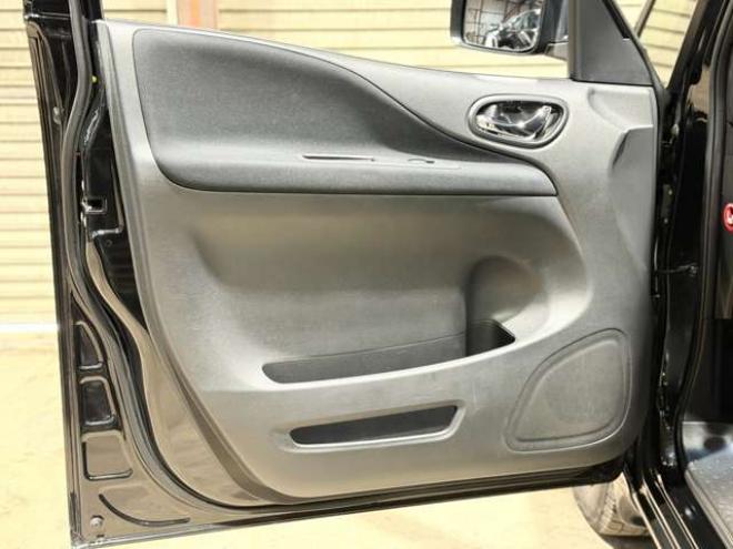 セレナ2.0 20X 4WD　防錆塗装4WDスマキーエンスタ 2000