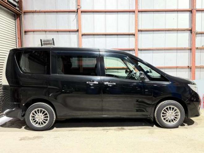 セレナ2.0 20X 4WD　防錆塗装4WDスマキーエンスタ 2000