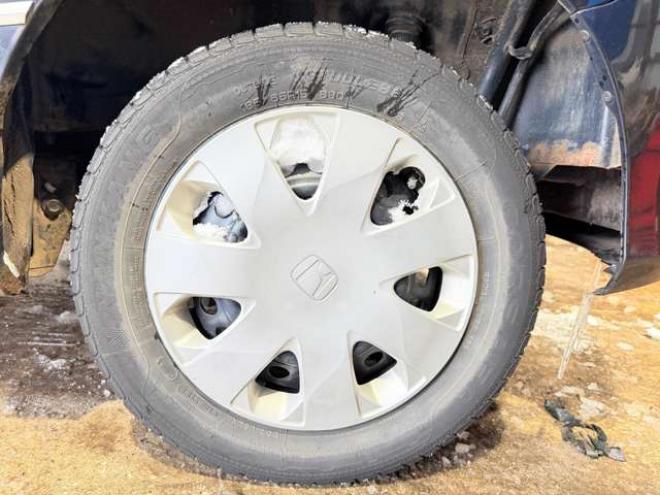 フリードスパイク1.5 G ジャストセレクション 4WD　防錆塗装4WDTVナビETC 1500