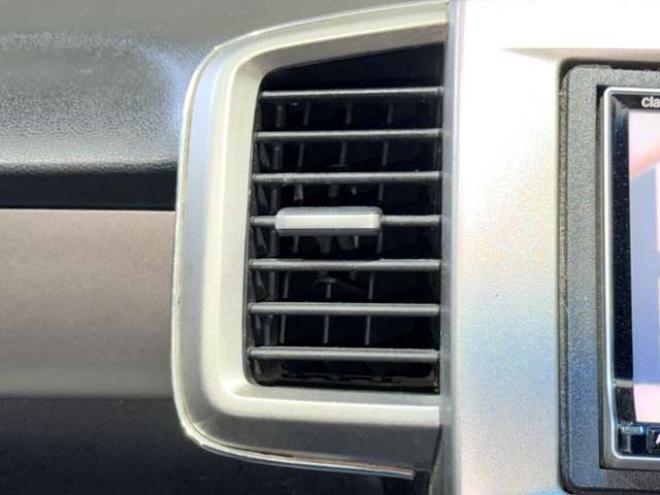 フリードスパイク1.5 G ジャストセレクション 4WD　防錆塗装4WDTVナビETC 1500