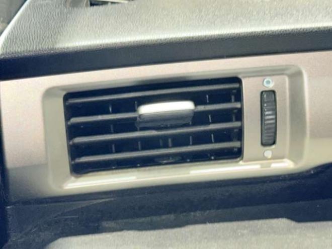 フリードスパイク1.5 G ジャストセレクション 4WD　防錆塗装4WDTVナビETC 1500