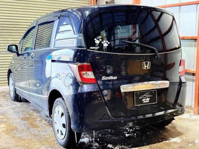 フリードスパイク1.5 G ジャストセレクション 4WD　防錆塗装4WDTVナビETC 1500