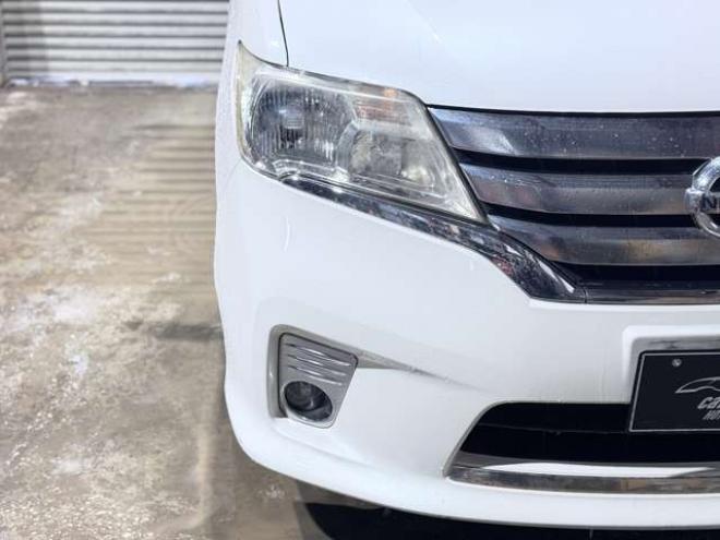 セレナ2.0 ハイウェイスター 4WD　防錆塗装4WDスマキー 2000