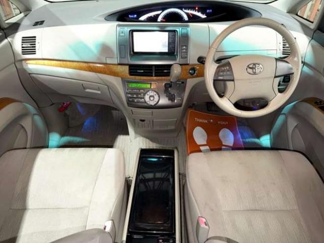 エスティマ2.4 アエラス 4WD　防錆塗装4WDTVナビETC 2400