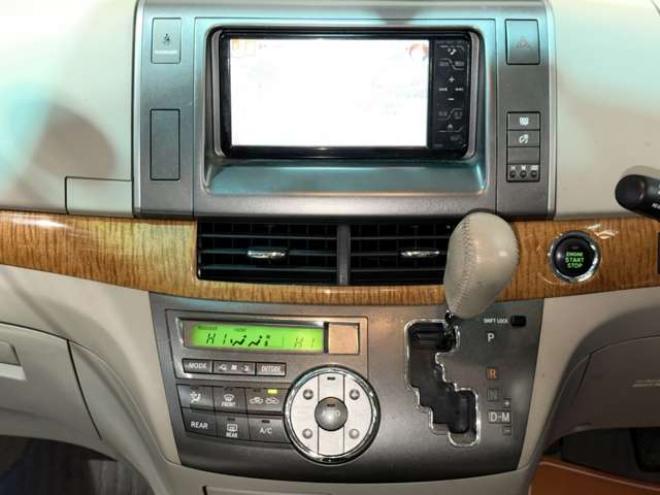 エスティマ2.4 アエラス 4WD　防錆塗装4WDTVナビETC 2400