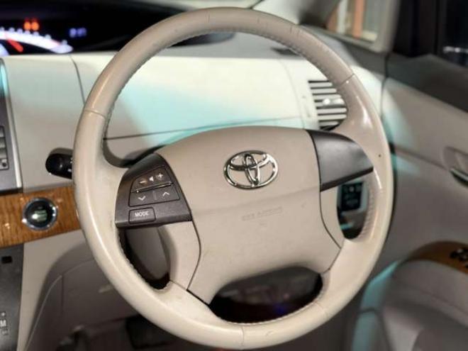 エスティマ2.4 アエラス 4WD　防錆塗装4WDTVナビETC 2400