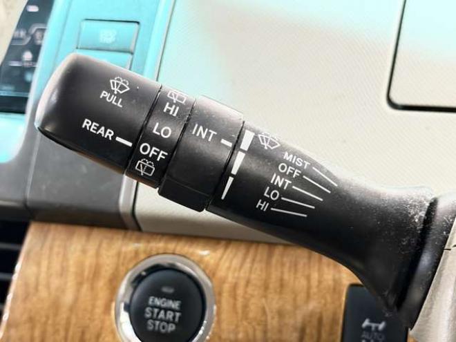 エスティマ2.4 アエラス 4WD　防錆塗装4WDTVナビETC 2400