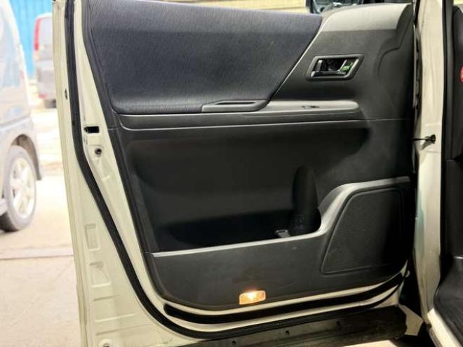 アルファード2.4 240S 4WD　防錆塗装4WDドラレコ積込タイヤ 2400