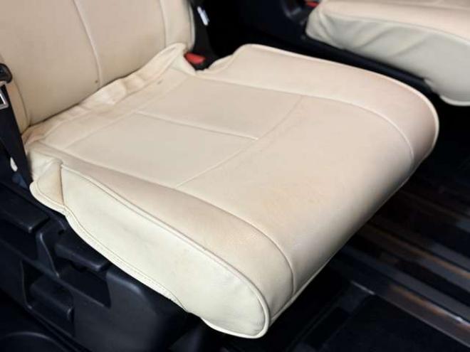 セレナ2.0 ハイウェイスター プロパイロット エディション 4WD　ユーザー買取車防錆塗装4WDドラレコTVナビBカメETC後席モニタエンスタ 2000