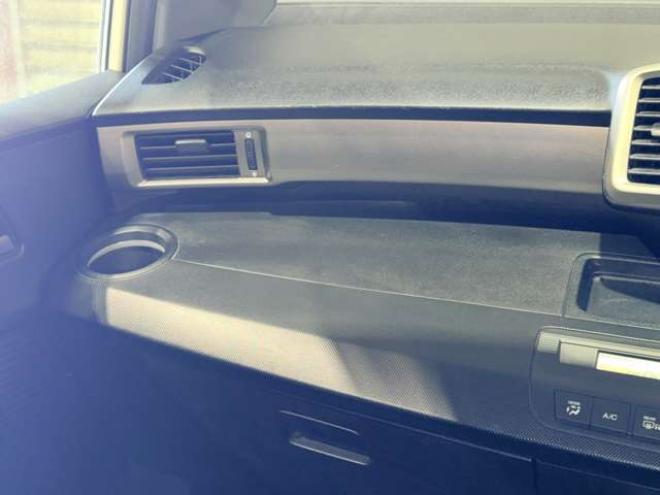 フリードスパイク1.5 G ジャストセレクション 4WD　防錆塗装4WDTVナビBカメ 1500