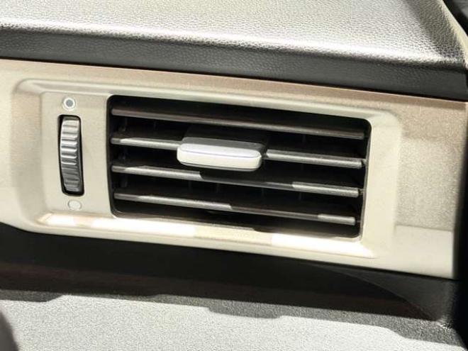 フリードスパイク1.5 G ジャストセレクション 4WD　防錆塗装4WDキーレスTVナビ 1500