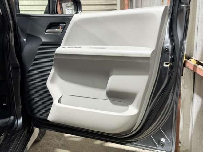 フリード1.5 G エアロ Lパッケージ 4WD　防錆塗装4WDTVナビBカメエンスタ夏冬タイヤ 1500