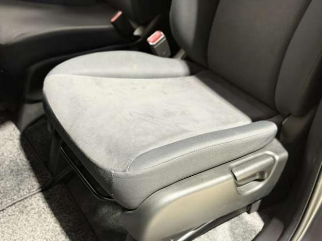 フリード1.5 G エアロ Lパッケージ 4WD　防錆塗装4WDTVナビBカメエンスタ夏冬タイヤ 1500