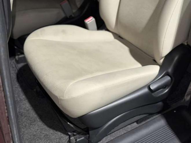 フリード1.5 G Lパッケージ 4WD　防錆塗装4WDキーレスナビ 1500