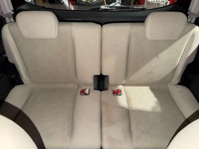 フリード1.5 G Lパッケージ 4WD　防錆塗装4WDキーレスナビ 1500