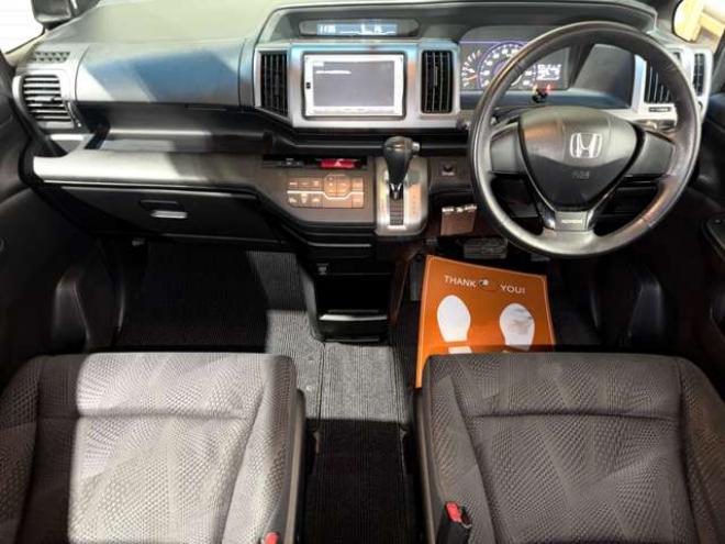 ステップワゴン2.0 スパーダ S 4WD　防錆塗装4WDTVナビBカメETC後席モニタ 2000