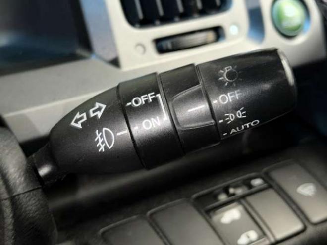 ステップワゴン2.0 スパーダ S 4WD　防錆塗装4WDTVナビBカメETC後席モニタ 2000