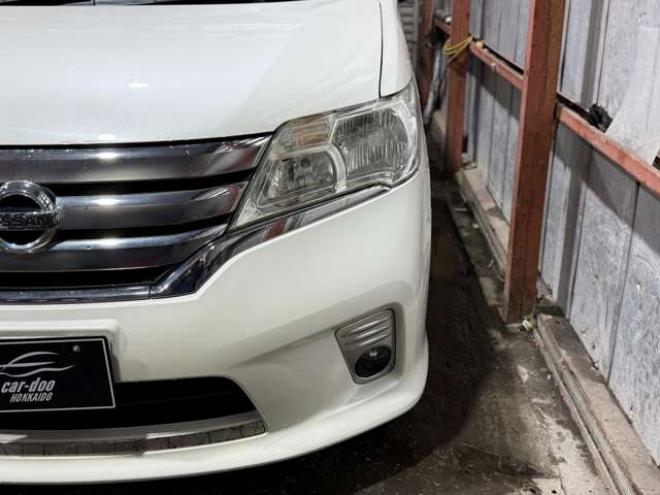 セレナ2.0 ハイウェイスター 4WD　防錆塗装4WDTVナビBカメ後席モニタETCドラレコ 2000