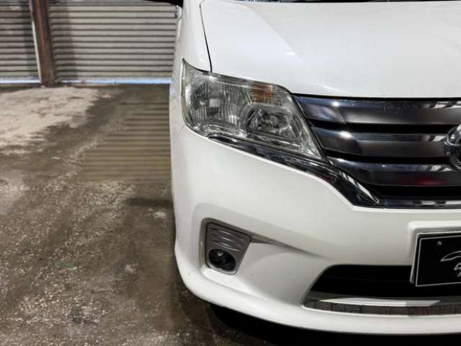 セレナ2.0 ハイウェイスター 4WD　防錆塗装4WDTVナビBカメ後席モニタETCドラレコ 2000