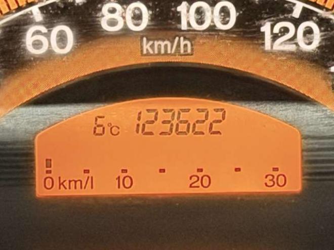 フリード1.5 G エアロ 4WD　防錆塗装4WDキーレスCDエンスタETC夏冬タイヤ 1500