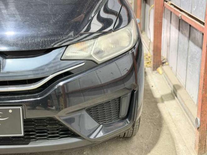 フィット1.3 13G Fパッケージ 4WD　防錆塗装4WDスマキーナビ 1300