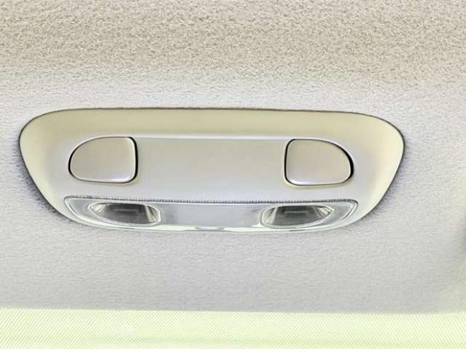 インプレッサG4 1.6 i 4WD　防錆塗装4WDキーレスナビ夏冬タイヤ 1600